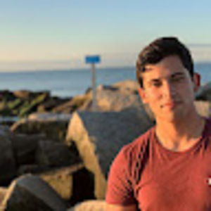 Meet your Posher, Diego